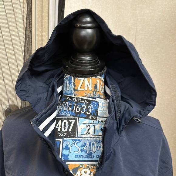 Jacket - Picture 3 of 8